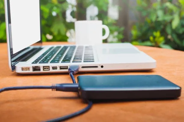 Ugreen Review: Must-Have Cables & Hubs for Creators?
