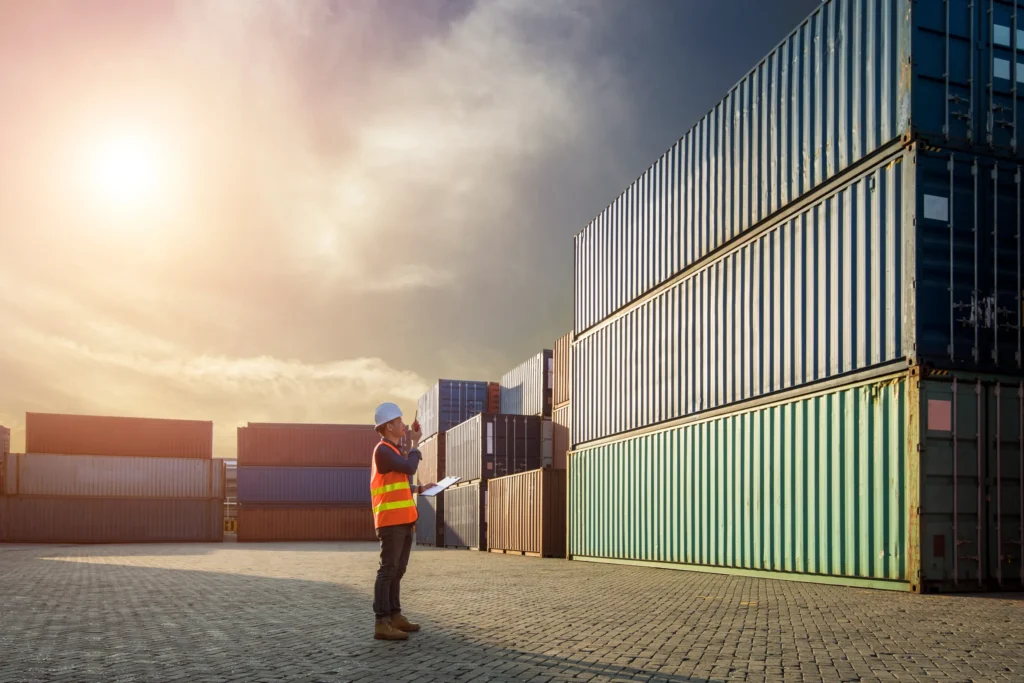 Digital twin technology for proactive supply chain risk management.