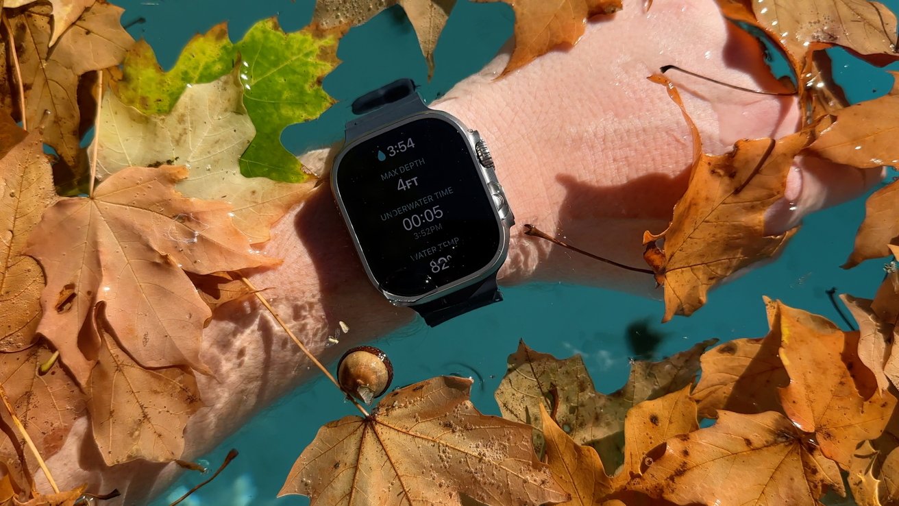 Apple Watch vs. Samsung Galaxy Watch: A 2025 Buyer's Guide