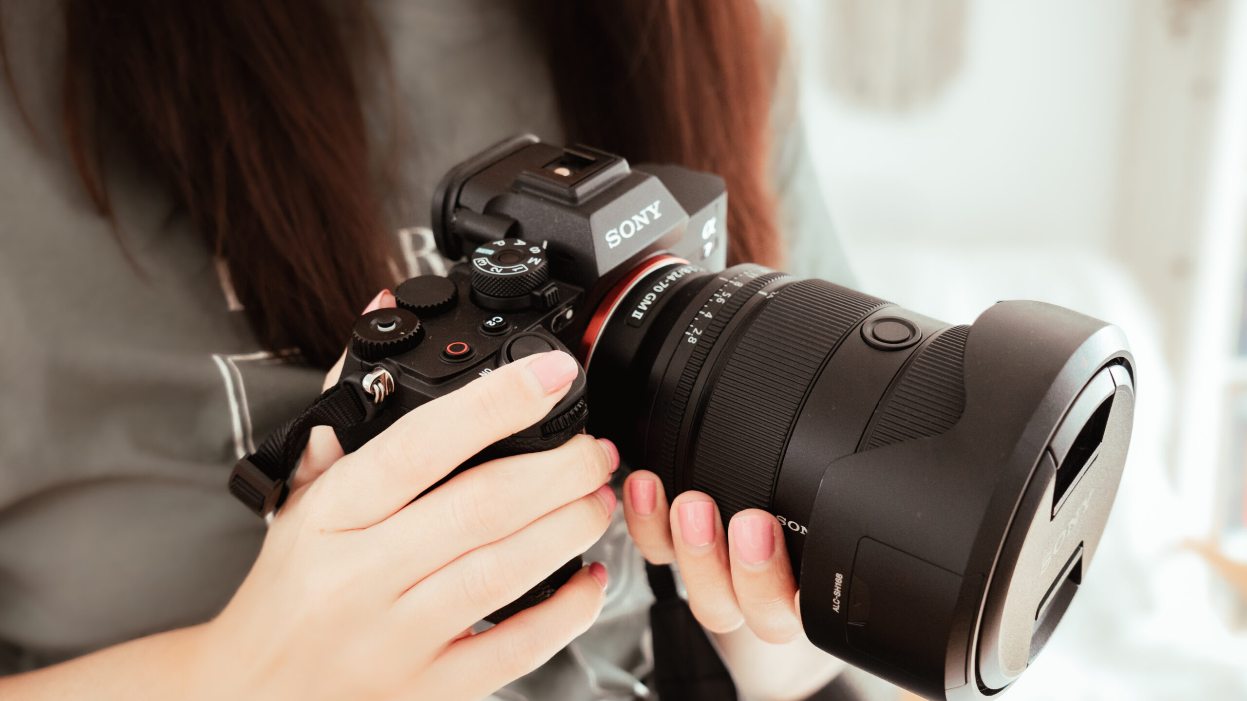 Top 10 Action Cameras for Vlogging, Travel, and Sports in 2025