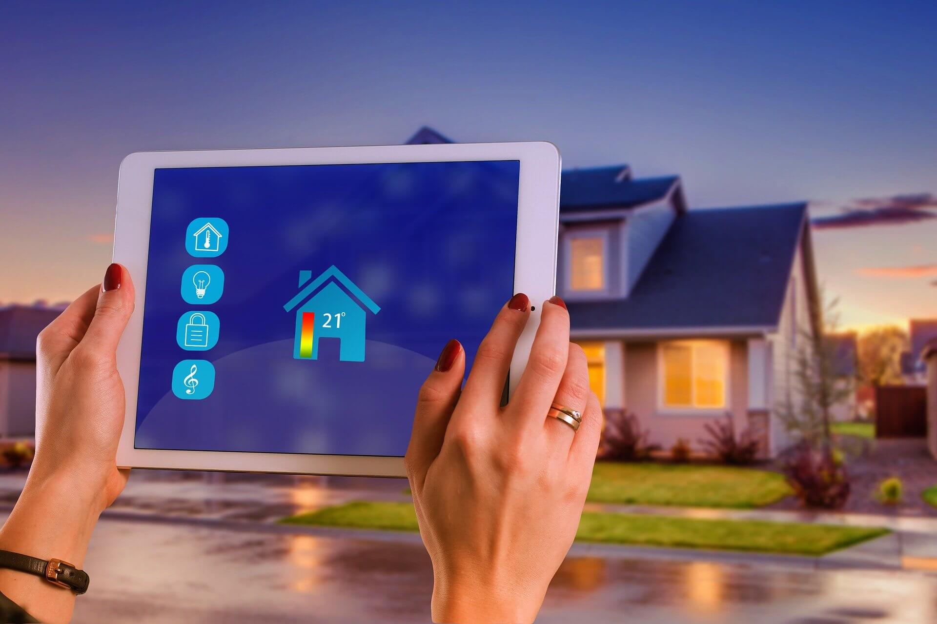 2026’s Must-Have Smart Home Devices for Efficiency and Security