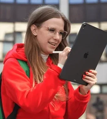 iPad vs Android Tablets: Which Tablet Should You Buy in 2025?